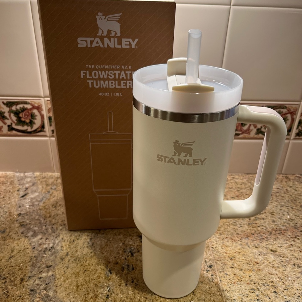Stanley - THE QUENCHER H2.0 TUMBLER | 40 OZ